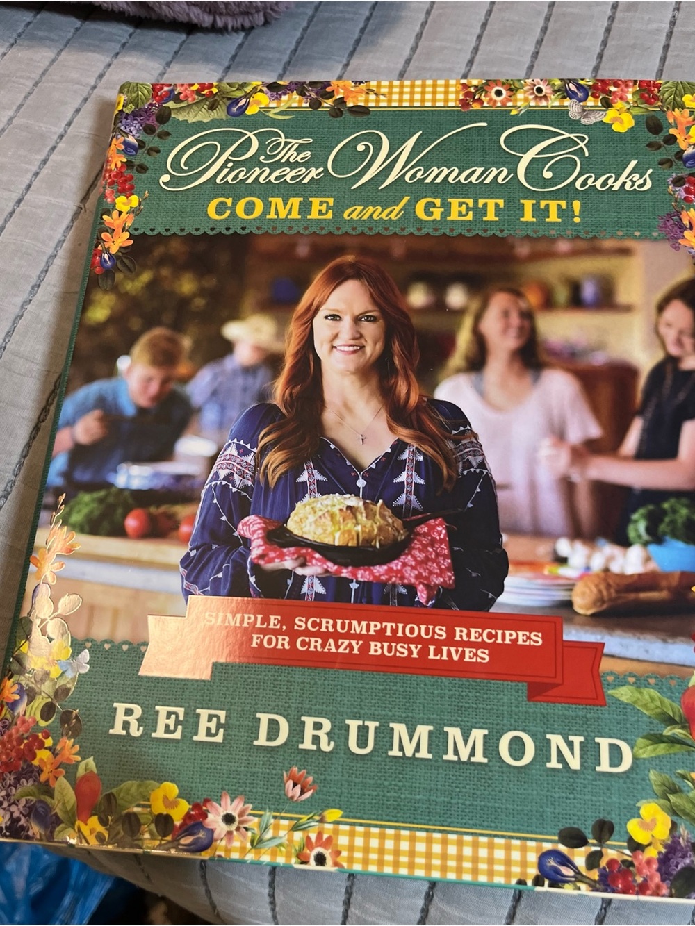 The Pioneer Woman Cookbook — Green Floral Cover with Yellow Accents